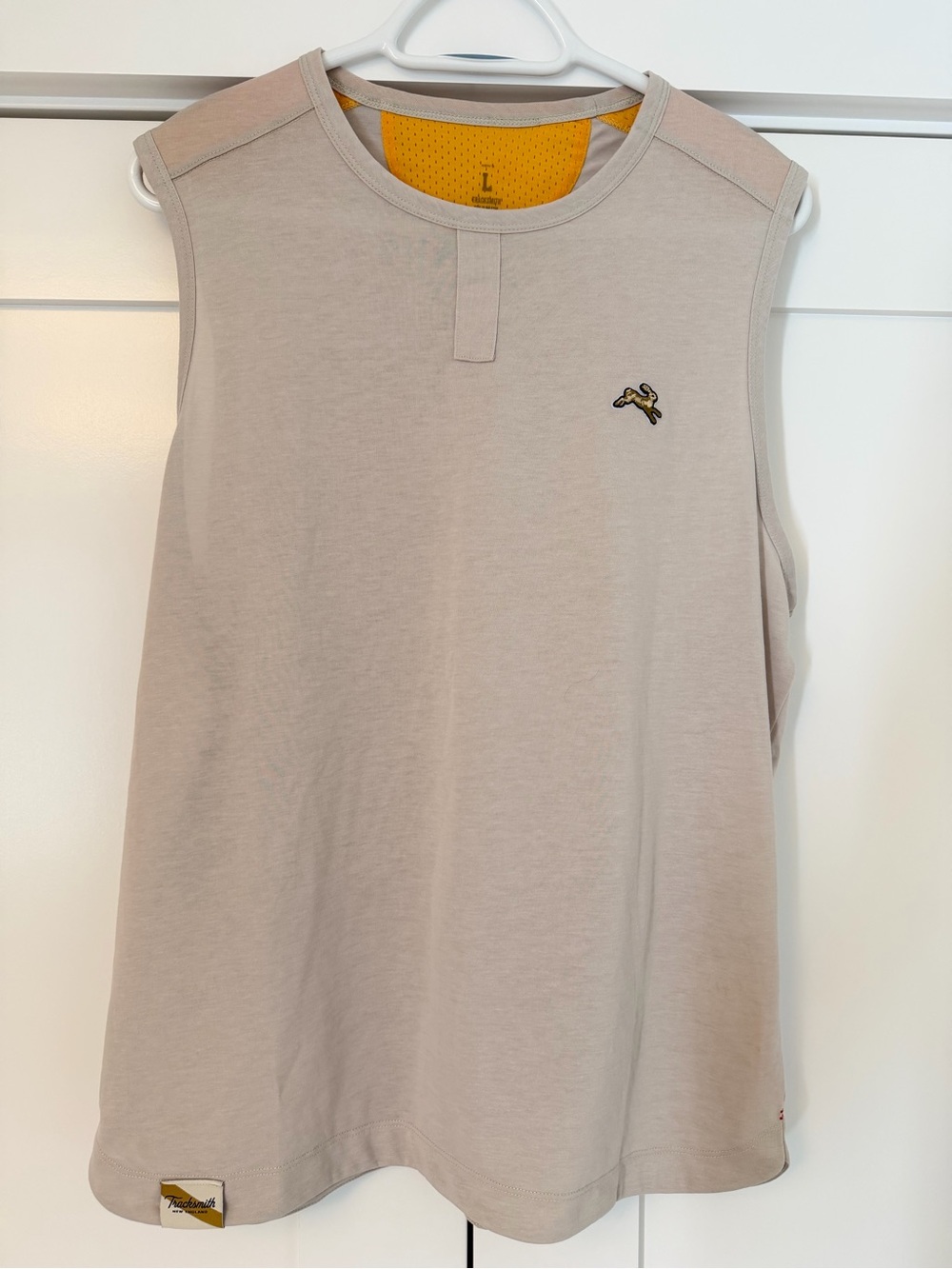 Tracksmith Mens Fieldhouse Sleeveless Tank in Light Beige - new without tags